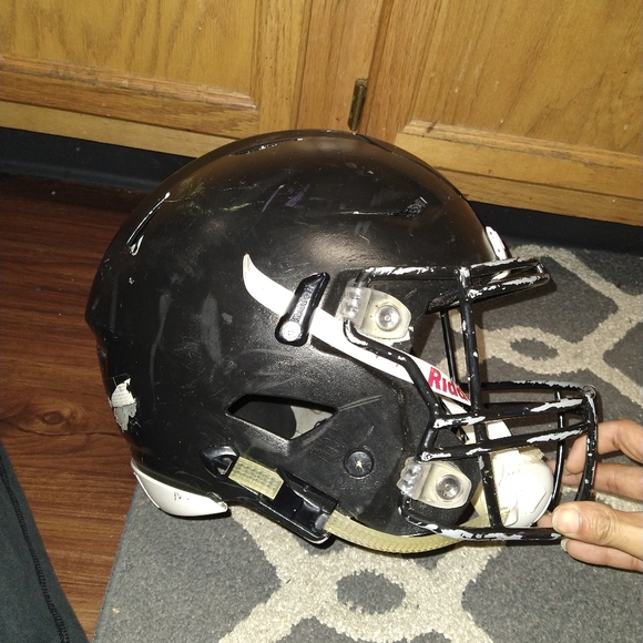 Used Adult Large Riddell Speedflex R41195 Helmet - Picture 5 of 6